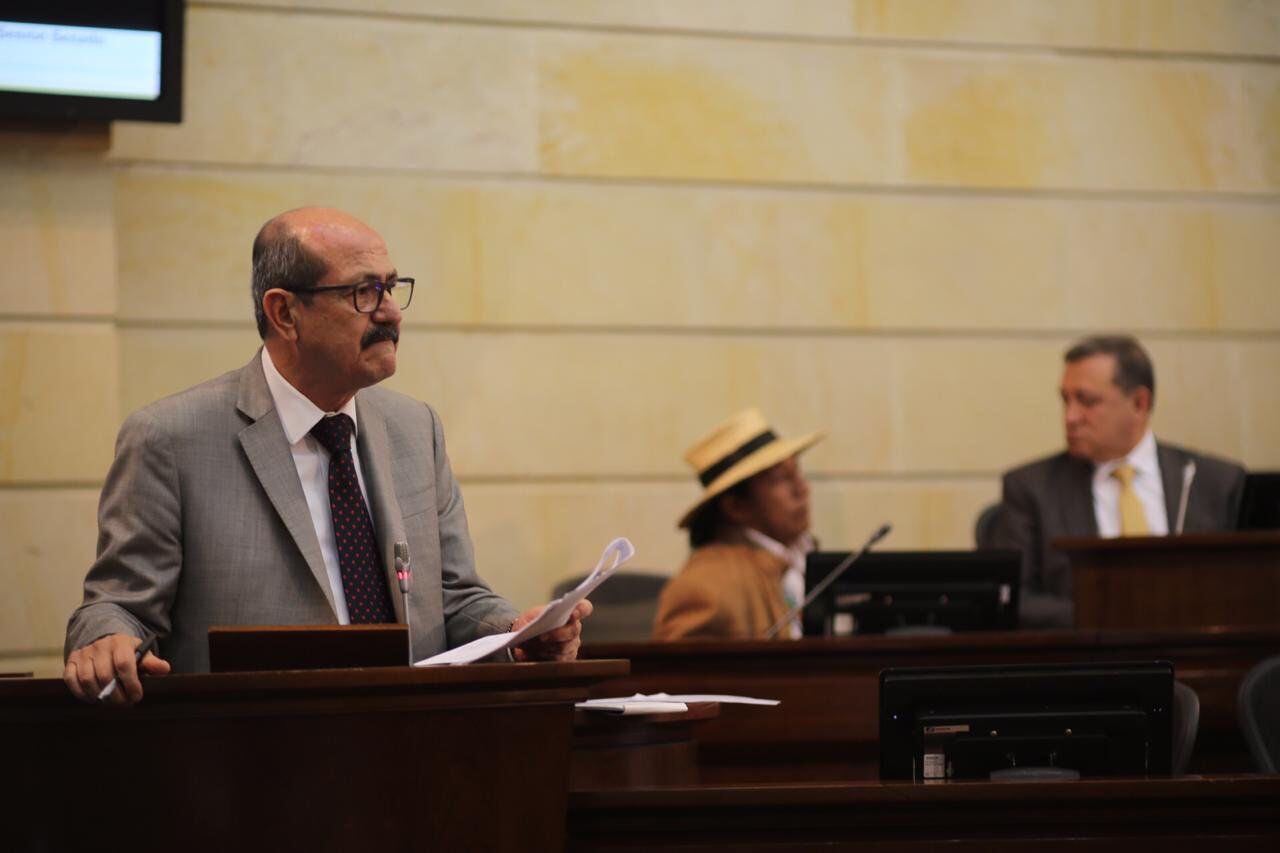 El exsenador Roosvelt Rodríguez apoyó a Gustavo Petro durante toda la campaña presidencial.