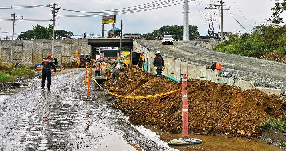 La ejecución de recursos para hacer obras podría entrar en pausa si la situación que se presenta con el presupuesto no tiene una solución pronta y llega a motivar una demanda al decreto.
