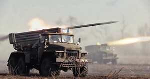 Tras reconocer la independencia de dos provincias ucranianas (Donetsk y Luhansk), Putin envió sus tropas con la disculpa de ayudar en su seguridad, pues muchos de los habitantes de esas regiones son de origen ruso.