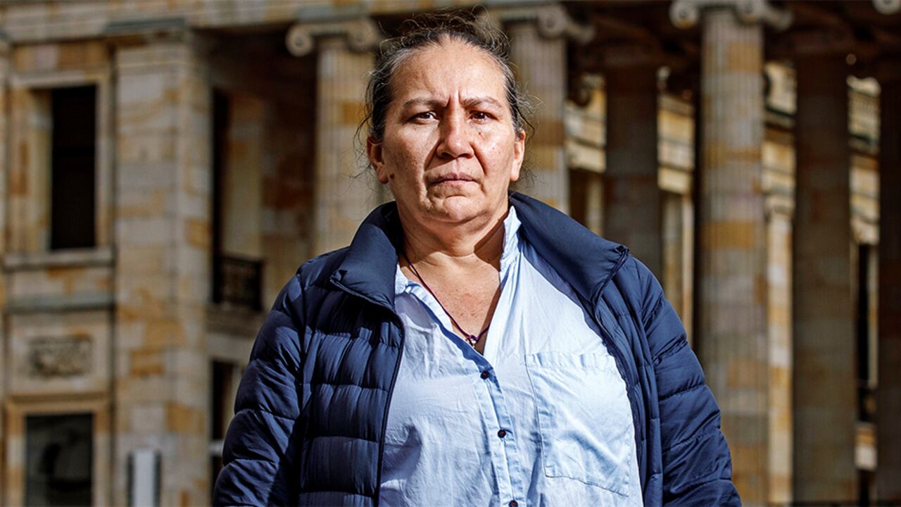 Marelbys Meza fue acusada del robo, le hicieron una prueba de polígrafo arbitraria y le interceptaron las comunicaciones.