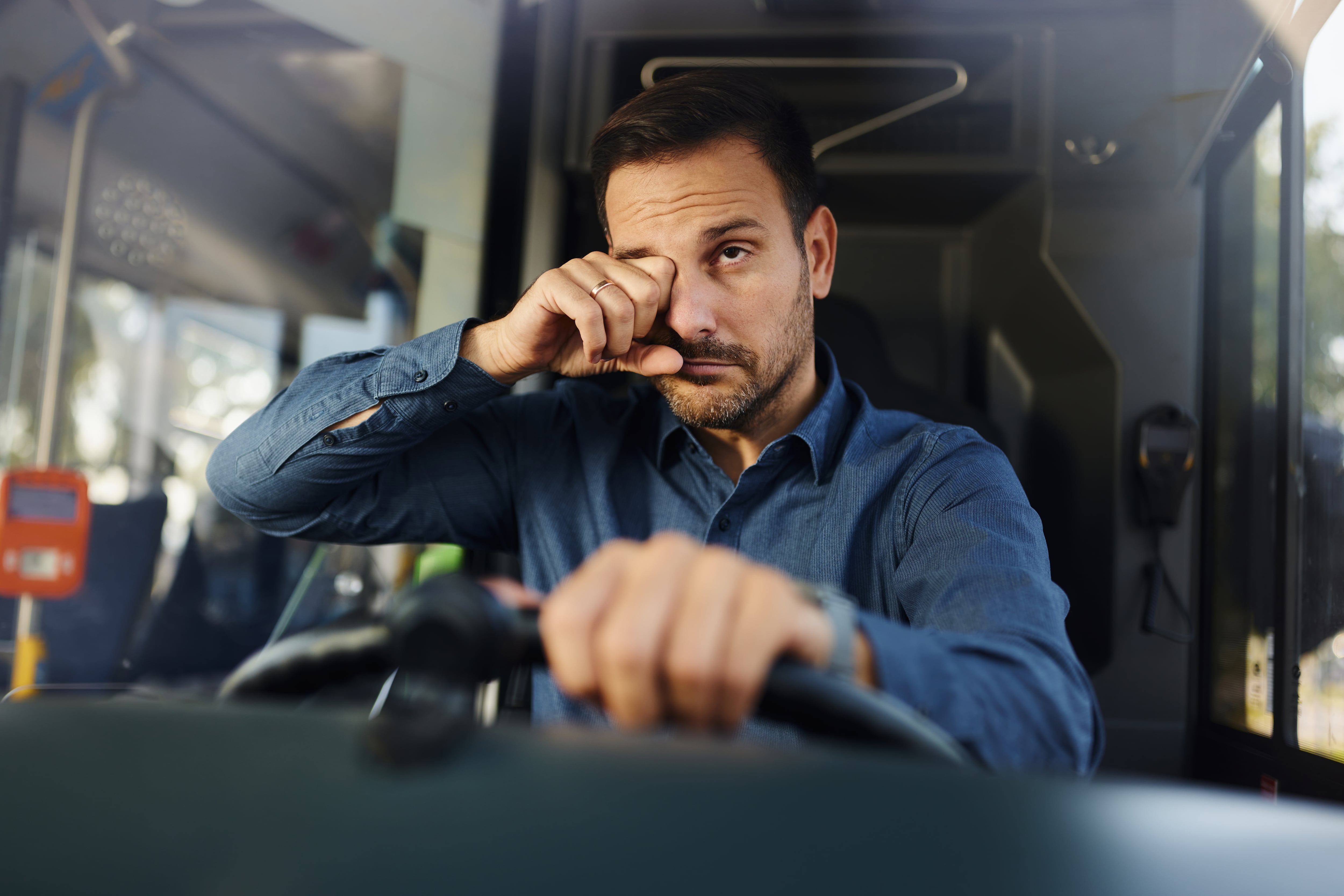 Según la Organización Mundial de la Salud (OMS), los microsueños pueden ser responsables de hasta el 20% de los accidentes de tráfico