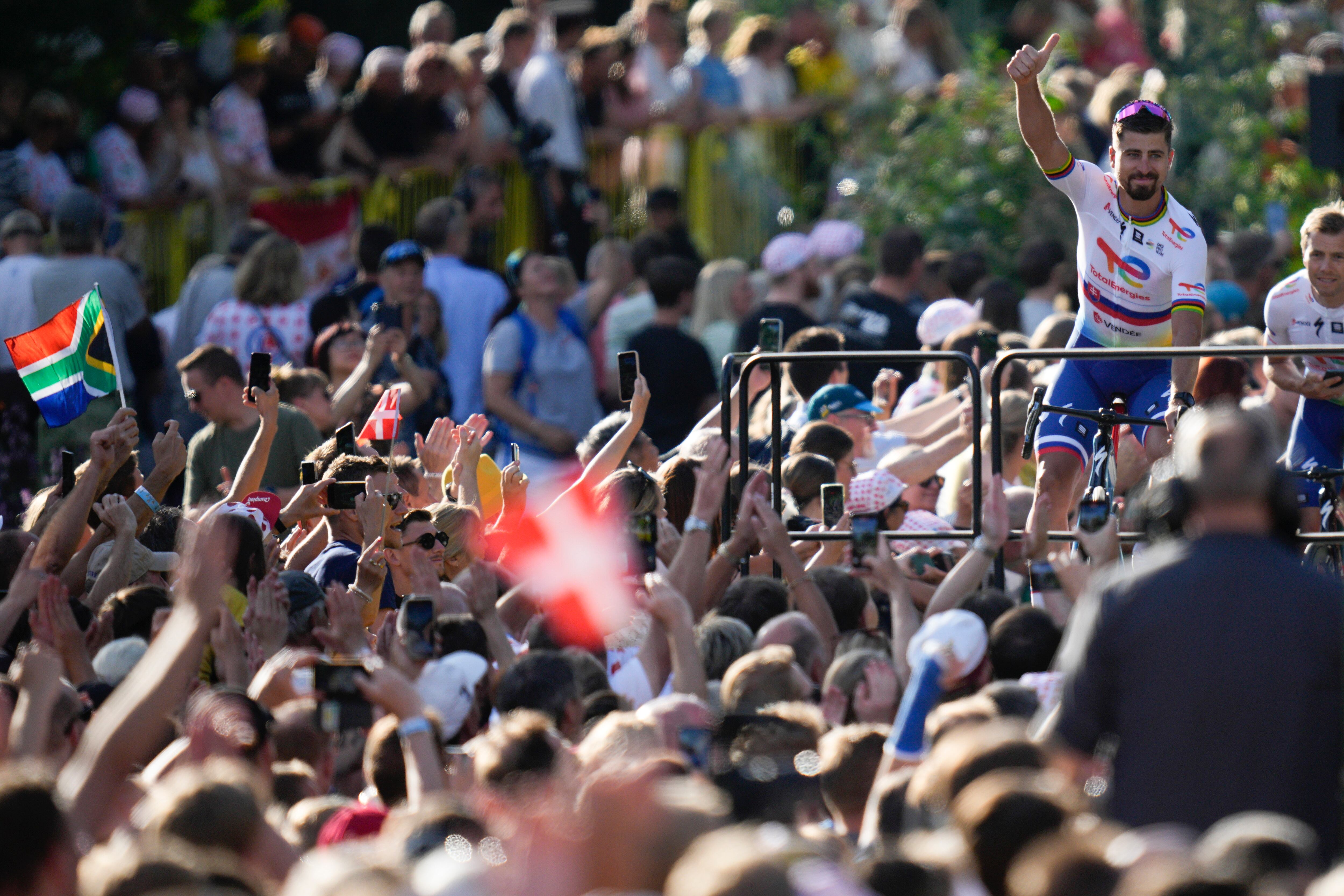 Peter Sagan corre actualmente para el equipo Total Energies
