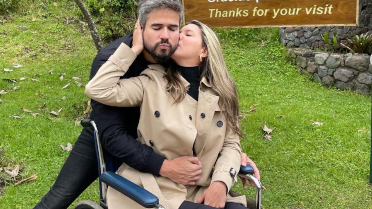 La presentadora y el actor habrían terminado su relación.