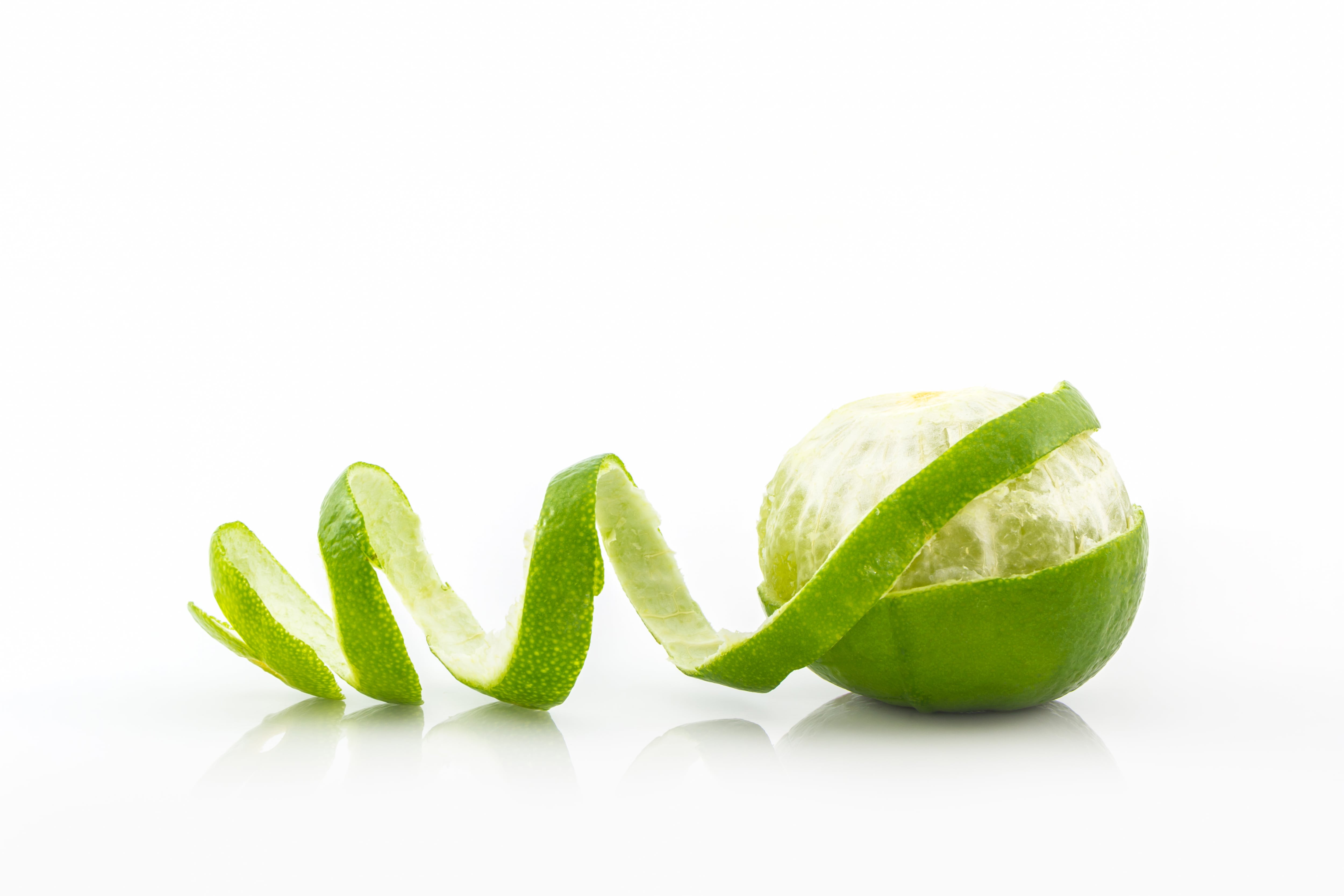 Cáscara de limón: estas son todas sus propiedades y beneficios para la salud