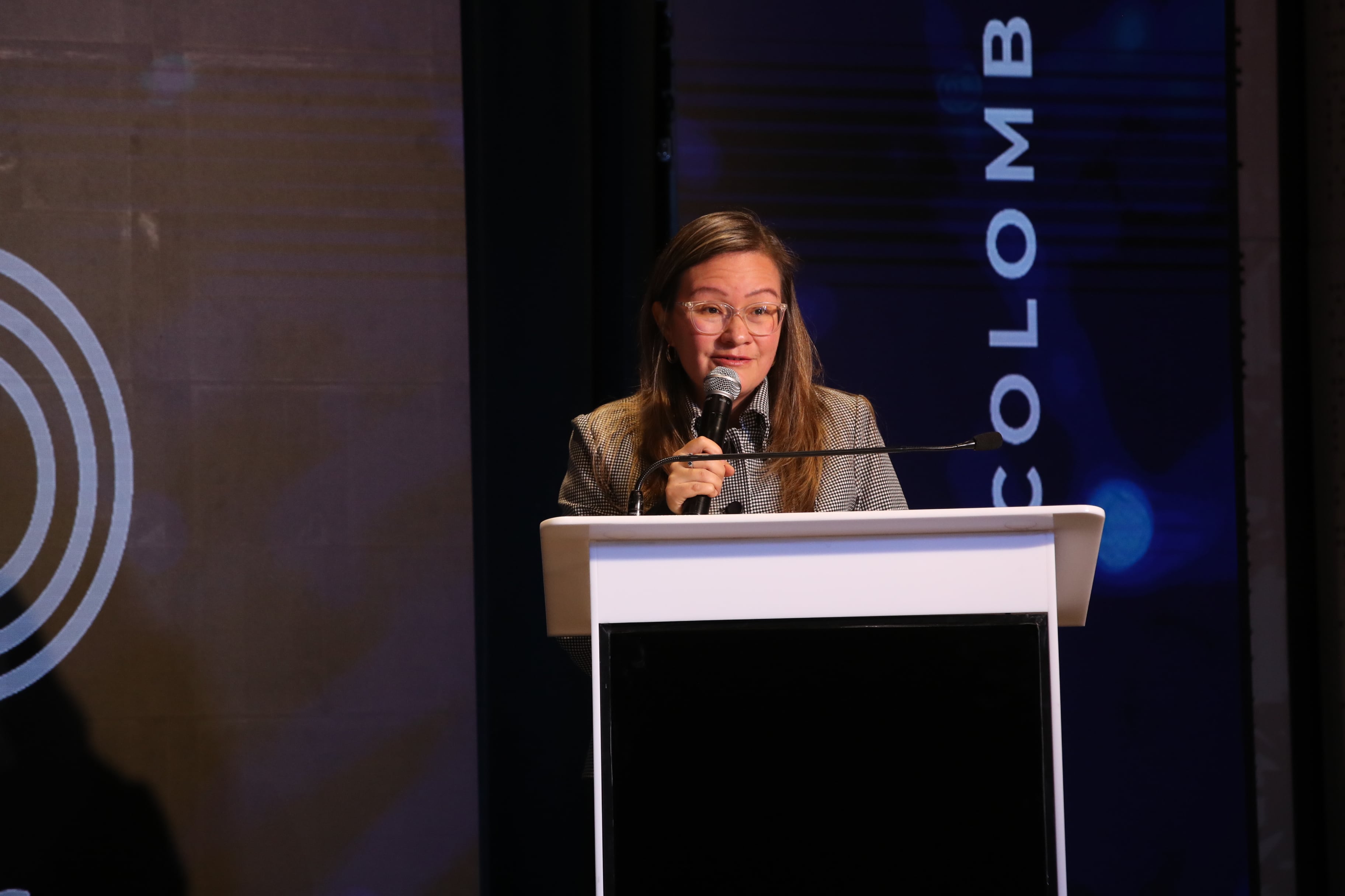 Cumbre 70 años Amcham Colombia Cielo Rusinque ministra de Comercio industria y Turismo Bogotá 23 abril 2025