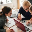 1.684.536 personas se han beneficiado con los programas que ofrece la Fundación Telefónica Movistar en 2021.