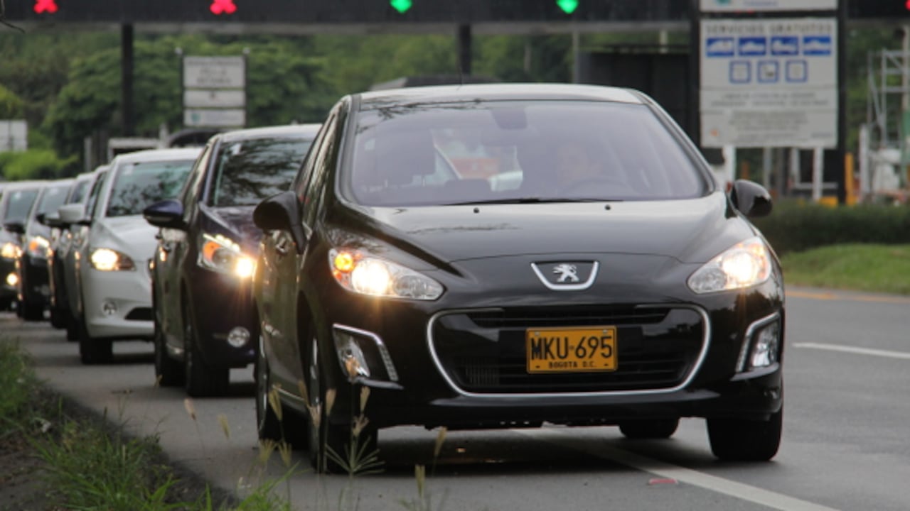 Semana.com probó el nuevo Peugeot en la carretera que comunica a Cali con Armenia. El viaje duró unas cinco horas.