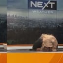 Presentadora del clima se desmaya
Fotograma, 0:17 y 0:18, @rawsalerts, Twitter