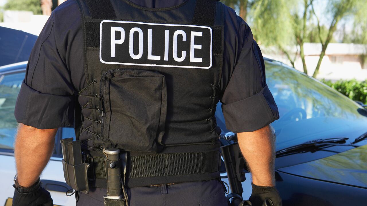 Gracias a las cámaras incorporadas en las patrullas y uniformes de los agentes, se pudo evidenciar las peligrosas maniobras que realizaba Brandon Baker con el objetivo de evitar su captura.