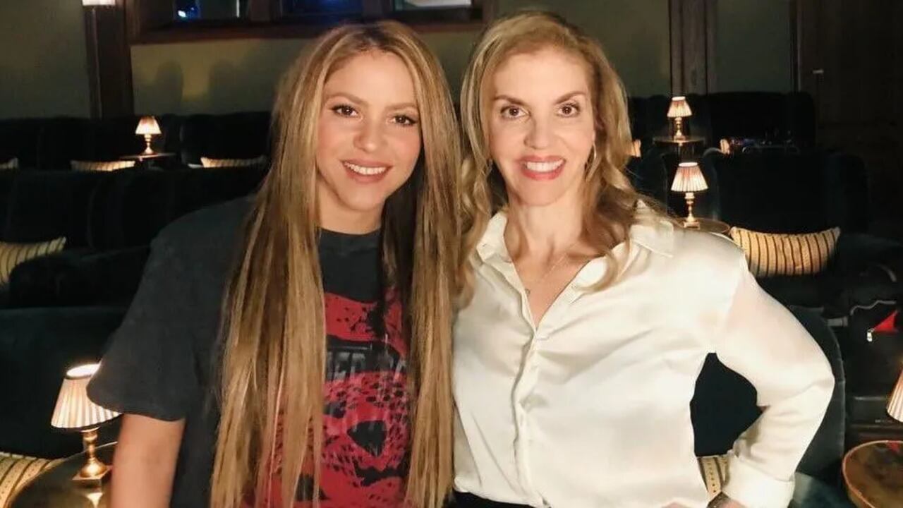 Shakira y Leila Cobo