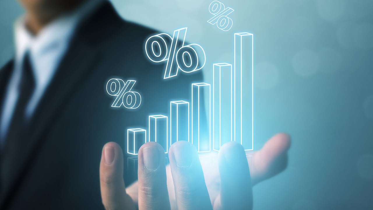 El fenómeno que reduce el poder de compra en Colombia.