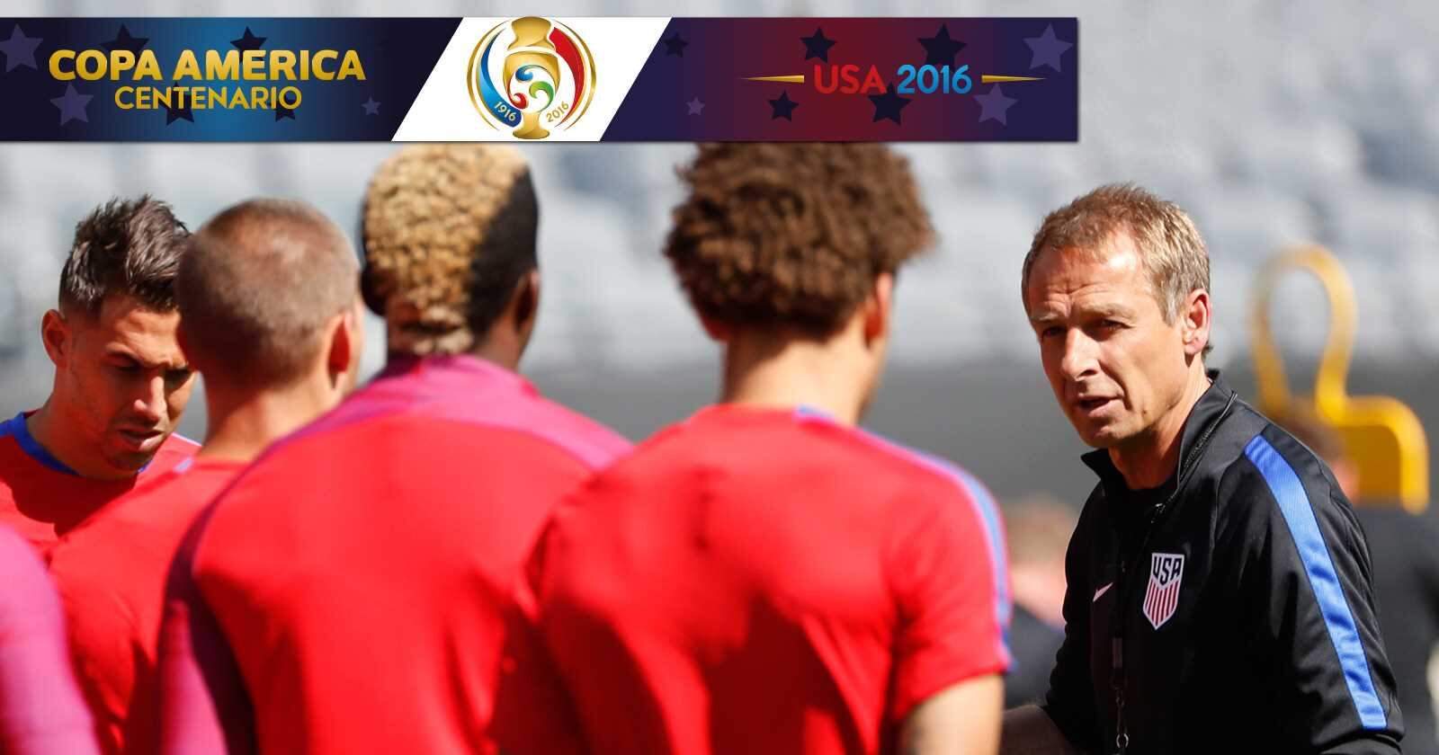Jurgen Klinsmann, entrenador alemán que dirige a Estados Unidos.