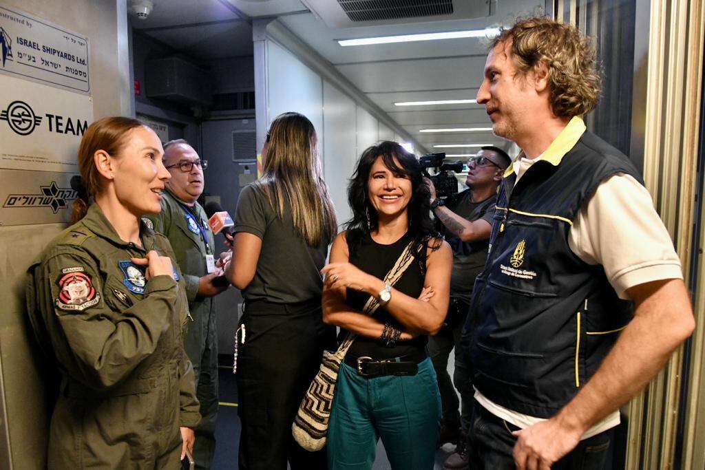 Arribó a Colombia el último vuelo humanitario desde Israel con 81 connacionales abordo.