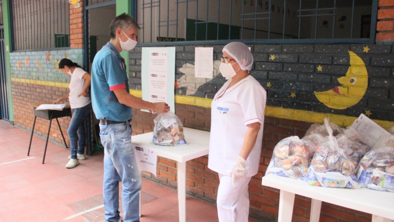 En total fueron capturadas 12 personas.