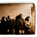 Gurriers es la unión de Pierce Callaghan (Batería); Charlie McCarthy (Bajo); Dan Hoff (Voz principal); Ben O'Neill (Guitarra y coros) y Mark MacCormack (Guitarra).