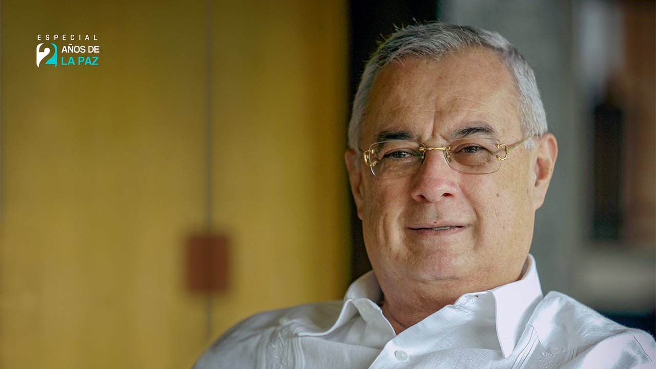 Henry Acosta cuenta en su libro 'El hombre clave' su experiencia como facilitador del proceso de paz entre el gobierno y la Farc.