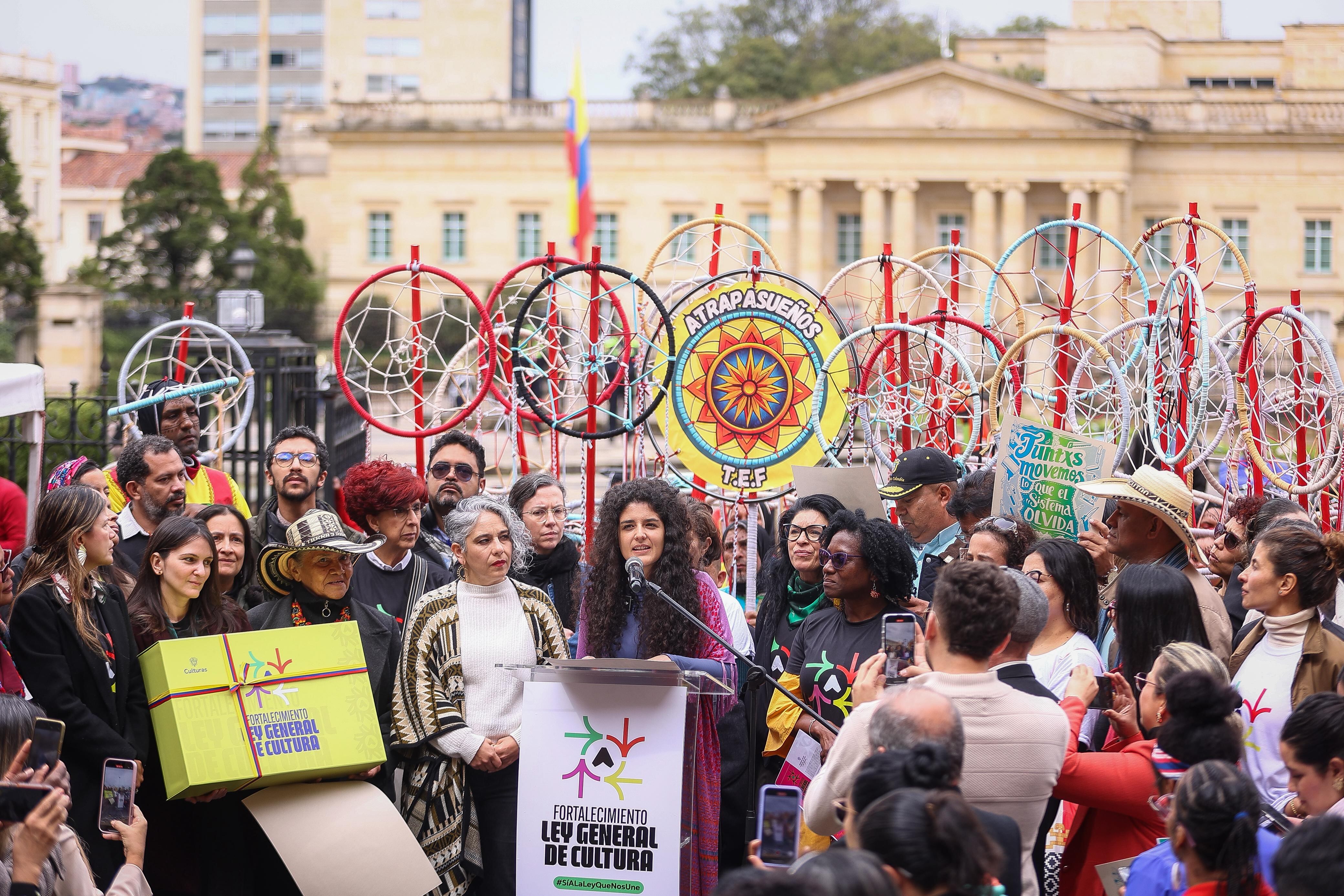 El Ministerio de las Culturas radicó el proyecto de fortalecimiento de la Ley General de Cultura ante el Congreso de la República