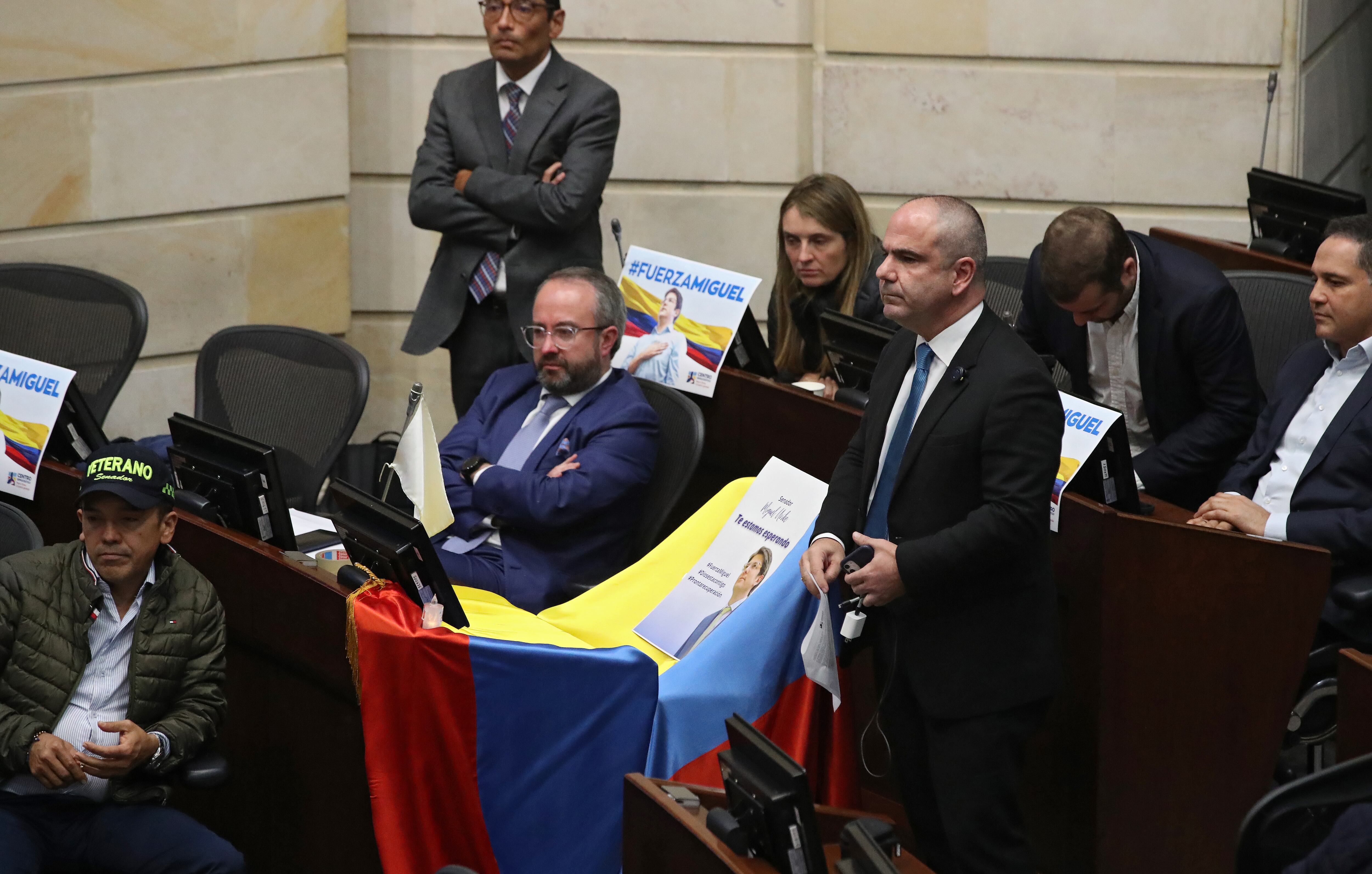 Curul del Senador Miguel Uribe Turbay