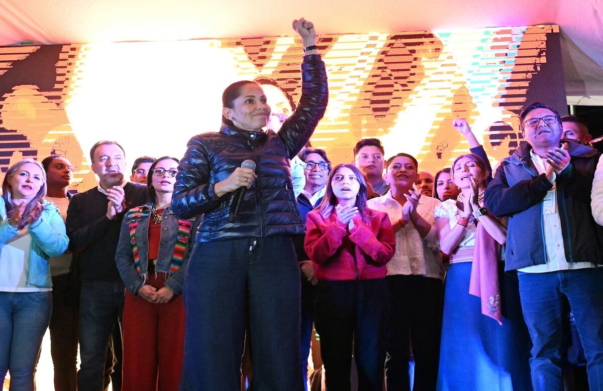 El presidente Daniel Noboa lideraba las elecciones presidenciales ecuatorianas del domingo, y los votantes parecían respaldar su estrategia de mano dura contra la violencia desenfrenada impulsada por los cárteles.