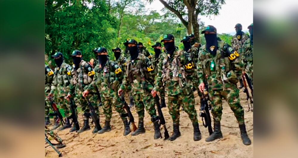 El Ejército y la Policía han asestado duros golpes a los antiguos cabecillas como alias Chirimoya. Todo eso ha generado ascensos fugaces para que las estructuras y los planes de expansión no se queden sin dolientes. 