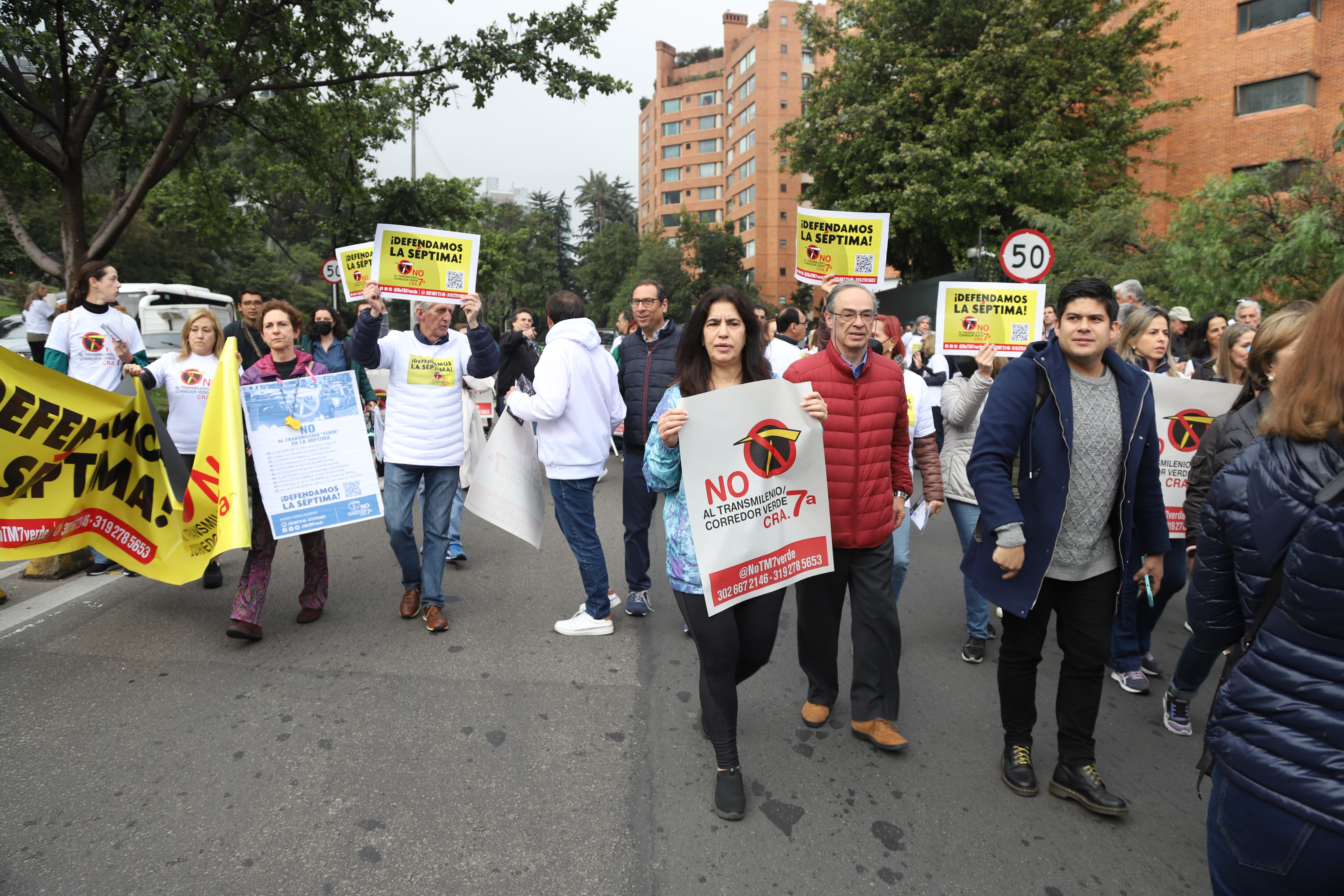 Protestas corredor de la séptima cra 7 con 94