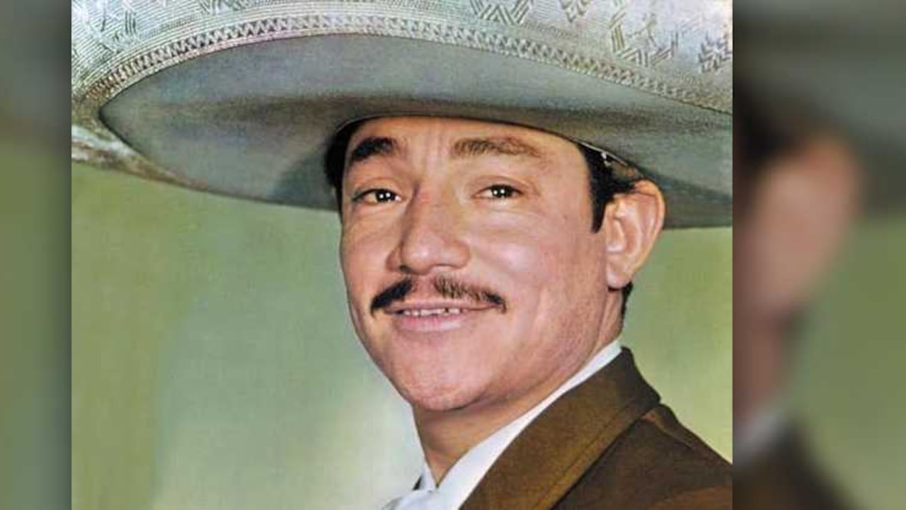 50 años después de su muerte, Javier Solis sigue siendo El Rey del bolero-ranchero.