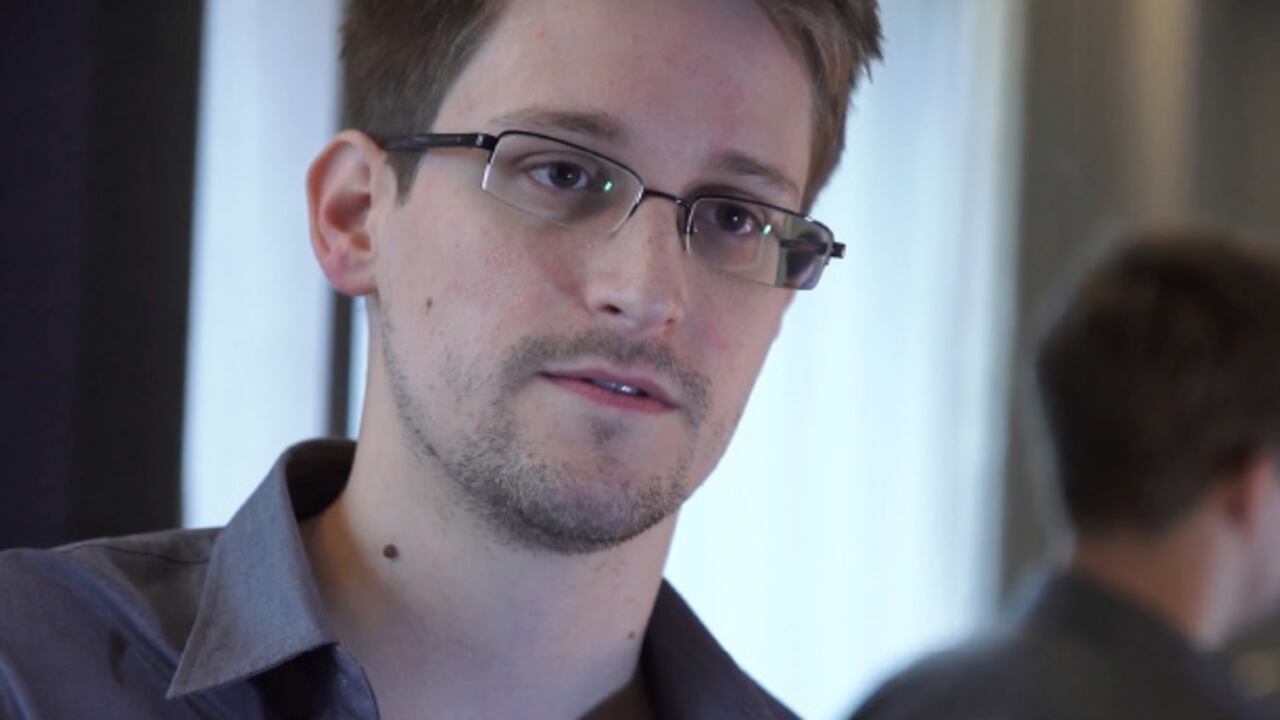 Edward Snowden, el joven que filtró los documentos a los diarios ‘The Guardian’ y ‘The Washington Post’ está radicado en Hong Kong. Se hospedó en el hotel The Mira los primeros días, pero ahora se desconoce su paradero.