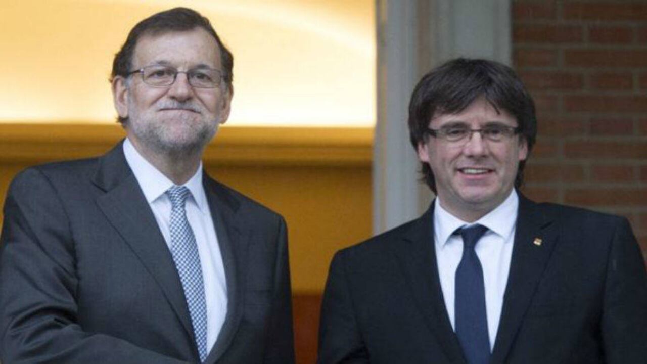 El presidente del gobierno español, Mariano Rajoy, ofreció un segundo y último ultimátum al ejecutivo regional. Foto: AFP
