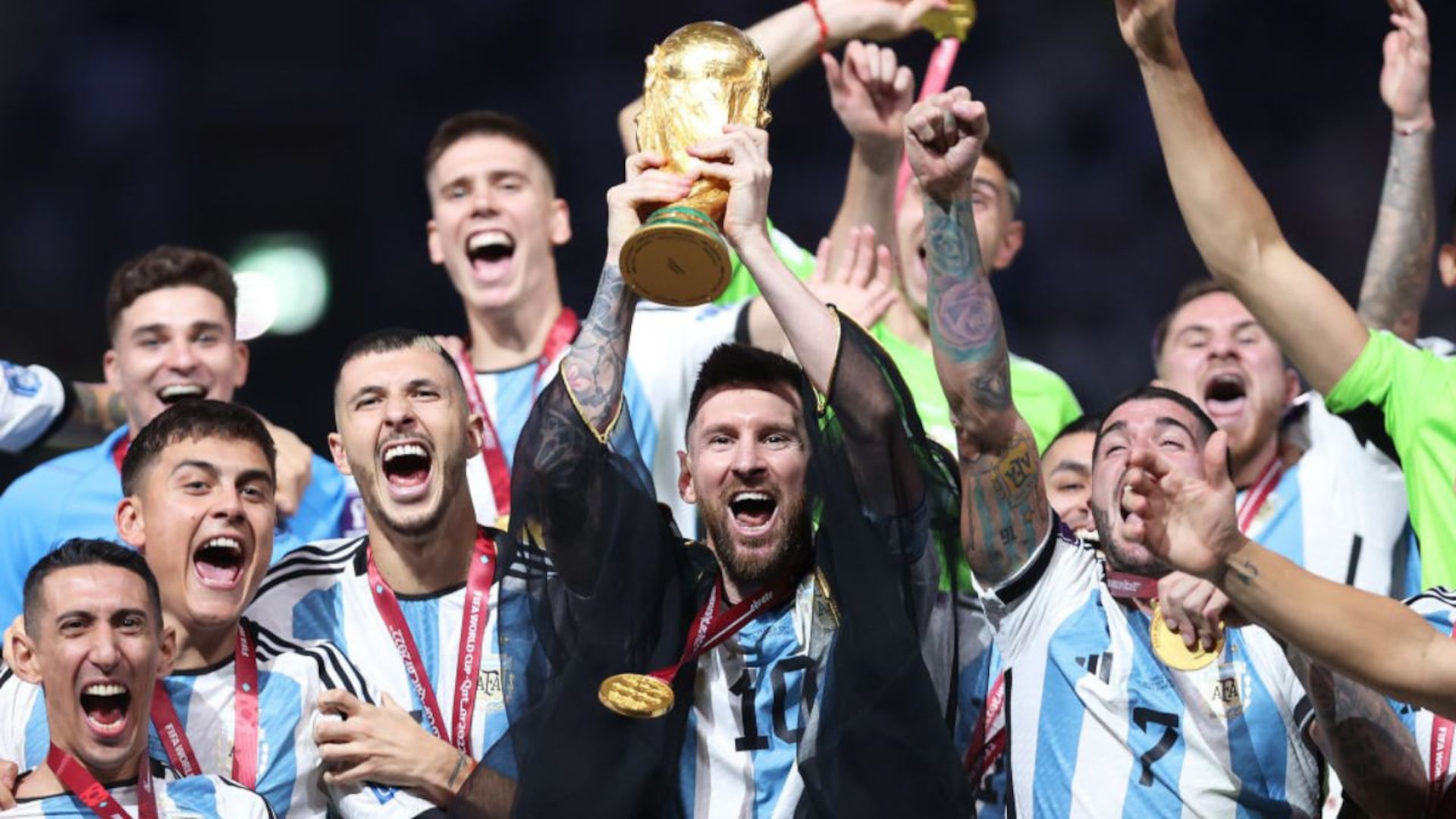 Referente de Argentina admitió 'culpa' en polémica jugada del Mundial Qatar 2022 - Semana