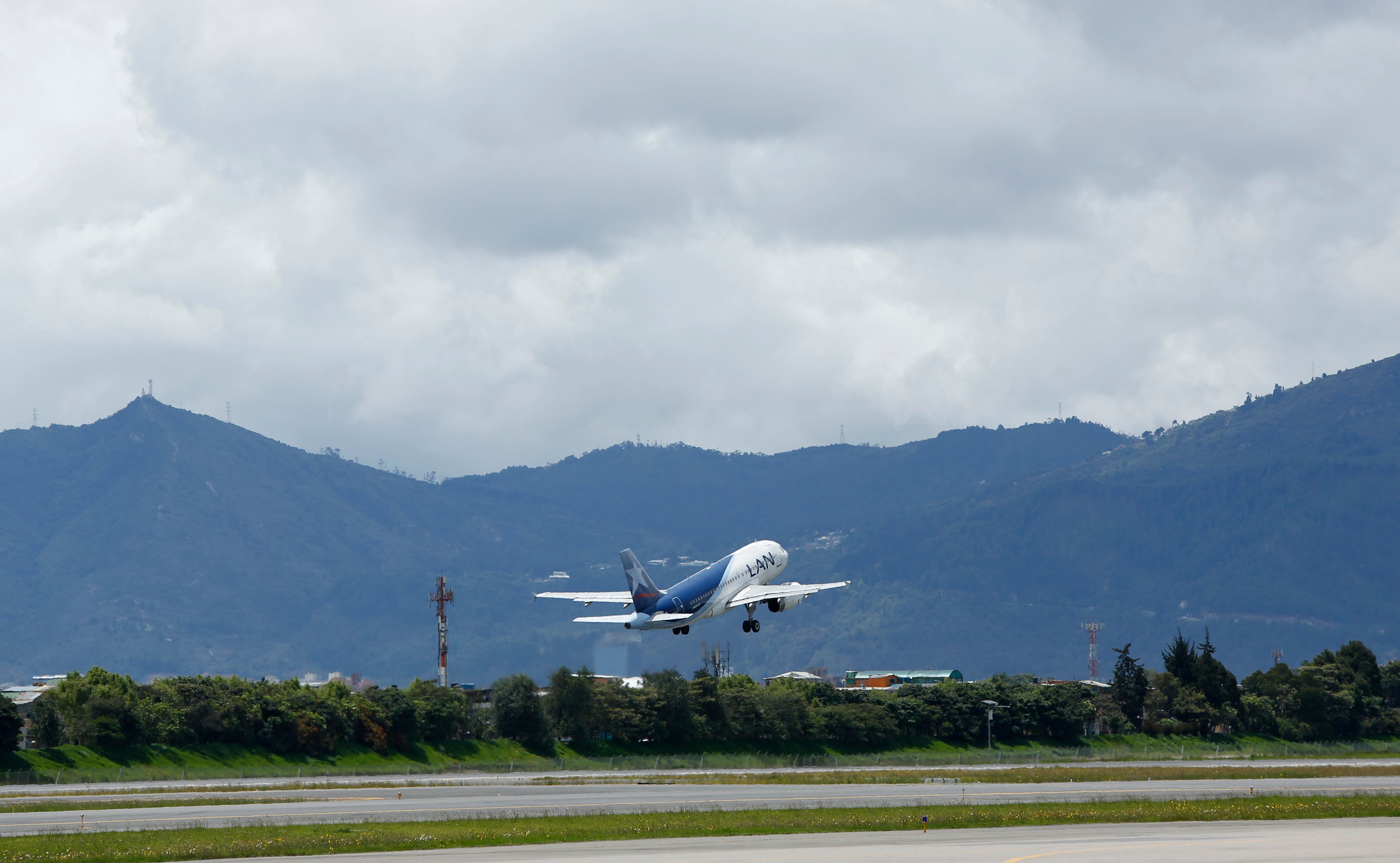 AEROPUERTO EL DORADO