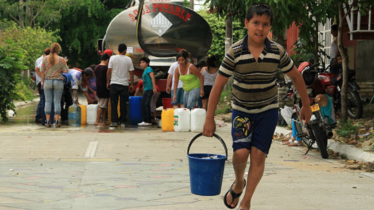 La planta de agua principal de Yopal se destruyó en mayo de 2011 y, desde entonces, ha sido complicado conseguir el líquido. Foto: archivo Semana.