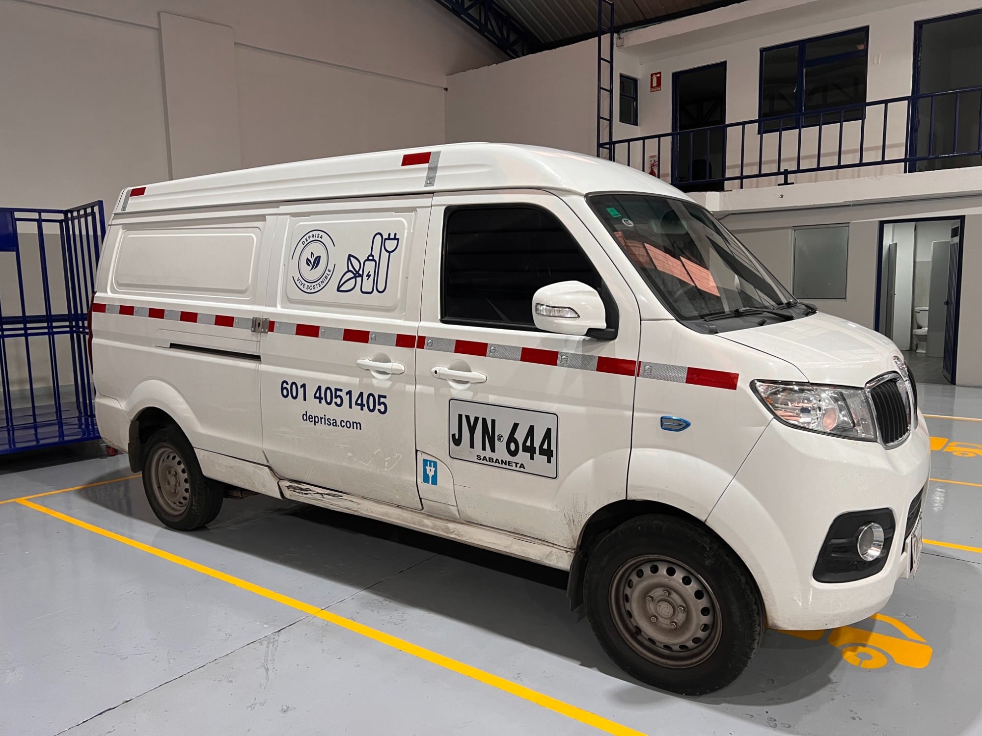 Vehículos eléctricos de Deprisa.