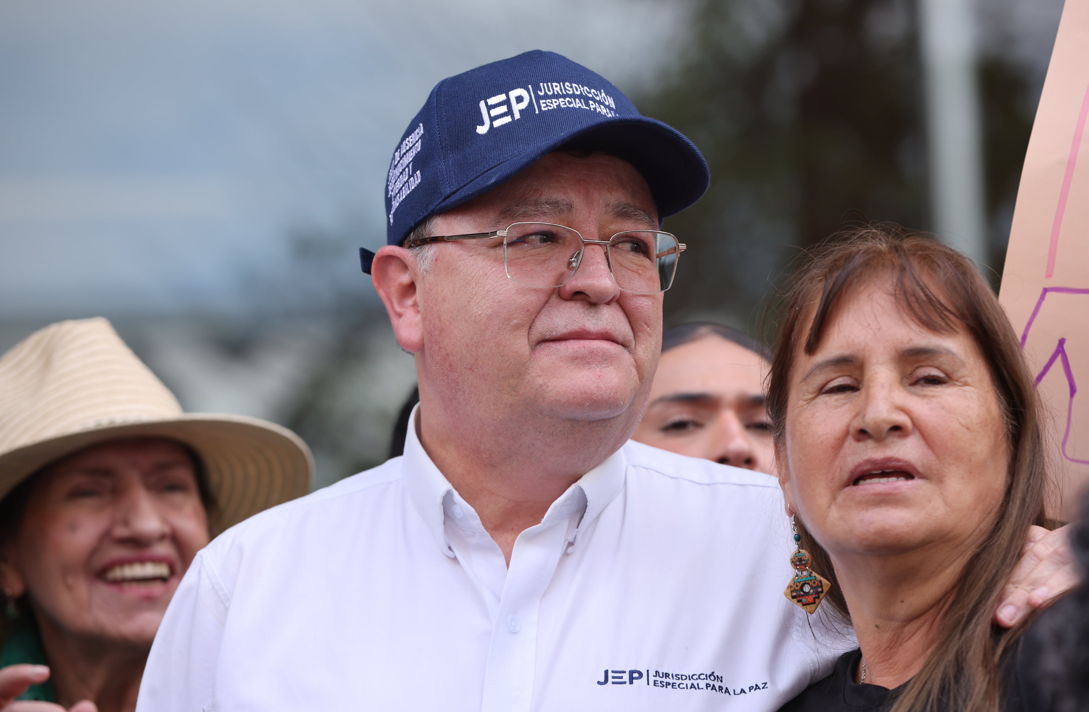 acto de apoyo a la JEP ante la amenaza de reducir su presupuesto, por ser ésta un gran esfuerzo y producto de los ACUERDOS DE PAZ.