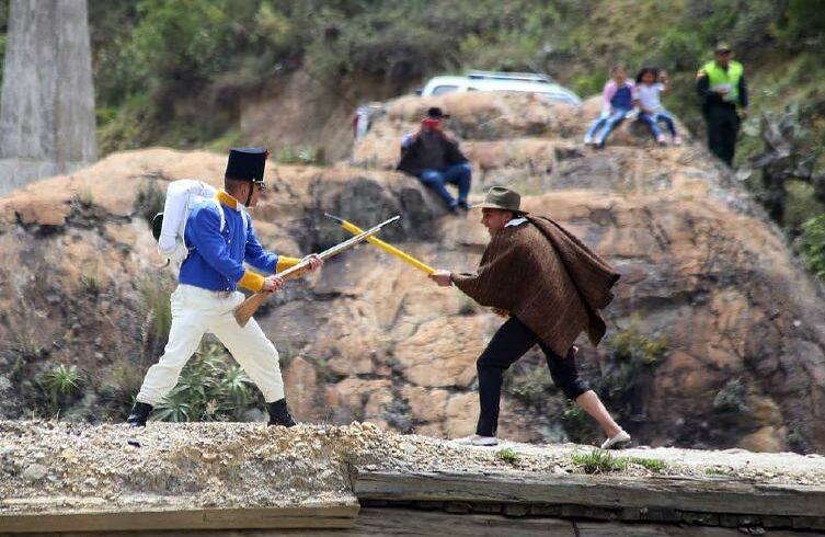 En el municipio de Tasco Boyacá el Ejército Libertador recibió atención médica, alimenticia y moral para recuperar sus fuerzas. Fotos de Darlin Bejarano.