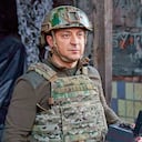 La falta de intervención de Occidente llevó a Volodímir Zelenski, presidente de Ucrania, a asegurar que el mundo dejó solo a su país.Zelensky visitó las tropas fronterizas en Donetsk, el 17 de febrero de 2022.