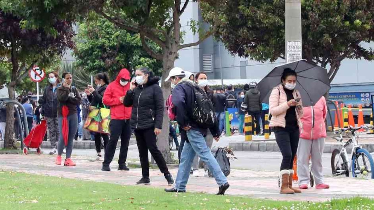 El Gobierno subsidiará parte de la prima de servicios de fin de año.