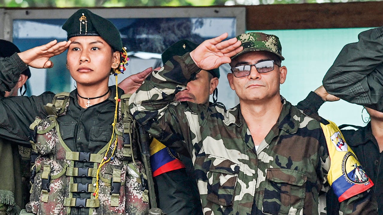 En un documento recuperado por la fuerza pública, en las acciones contra las disidencias de las Farc de Iván Mordisco, este criminal envía varias instrucciones.