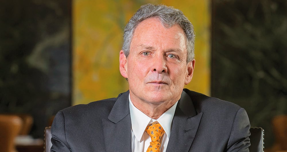 juan josé echavarríaRepresentante de minoritarios 