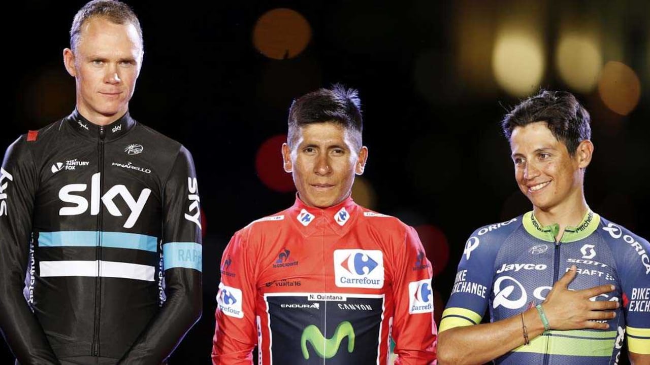 Nairo Quintana (centro), Chris Frome (izq.) y Esteban Chaves (der.). El podio de la Vuelta a España
