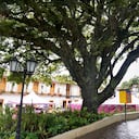 El retiro destaca por su arquitectura colonial.