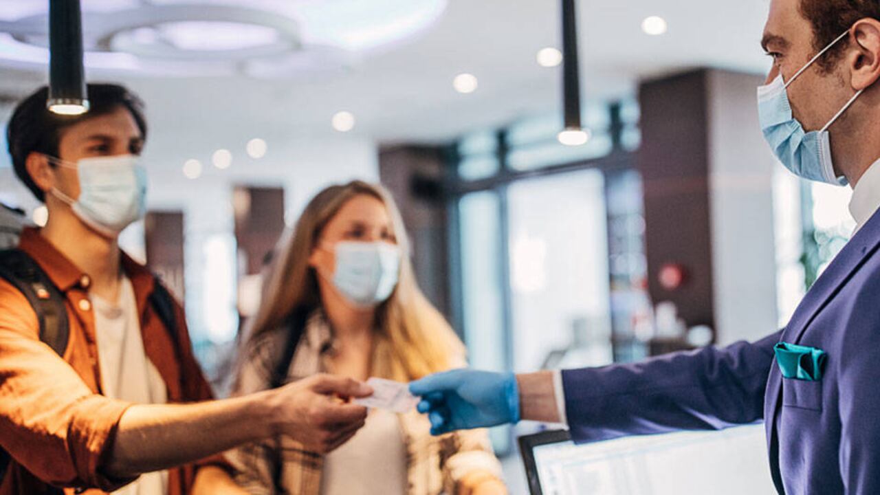 Sin embargo, y a pesar de la reactivación de los viajeros, aún persiste cierto temor con respecto a la evolución de la pandemia y a lo que pueda suceder con la vacuna.