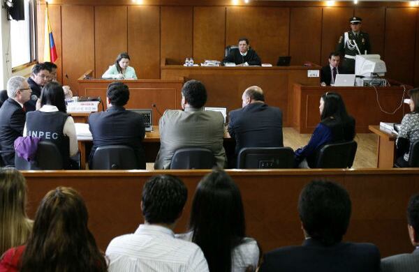 La audiencia completó dos días y se saldó con la aceptación de los testimonios presentados por la fiscalía que apuntan a un homicidio como la causa de la muerte de Luis Andrés Colmenares y el anuncio de nuevos testigos por parte de la defensa de Jessi Quintero.