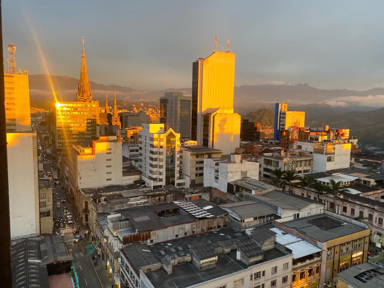 La ciudad ha impulsado estrategias basadas en la conservación de áreas de interés ambiental y gestión del riesgo.