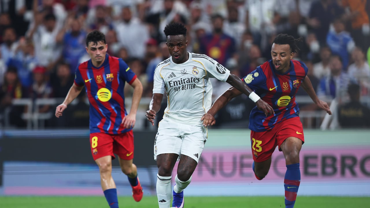 Vinícius Júnior le anotó al Barcelona en la final de la Supercopa de España