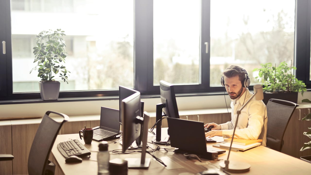 Los interesados pueden postularse a través de la página de Magneto.