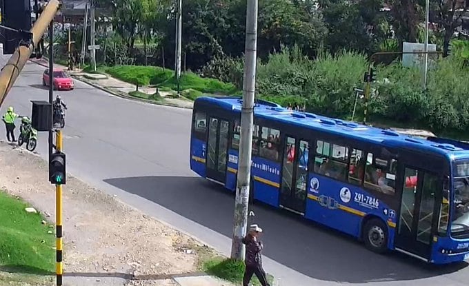 Se recuperó la movilidad en la Av. Caracas con Av. Boyacá.