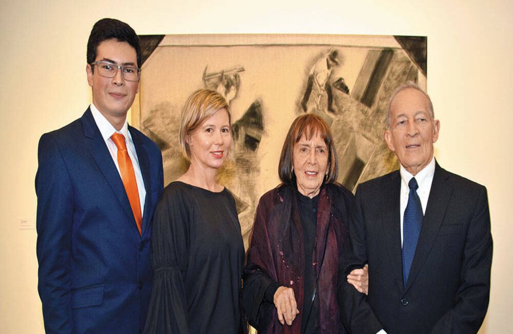 Antonio Ripoll, Catalina Casas, Beatriz González y Urbano Ripoll.