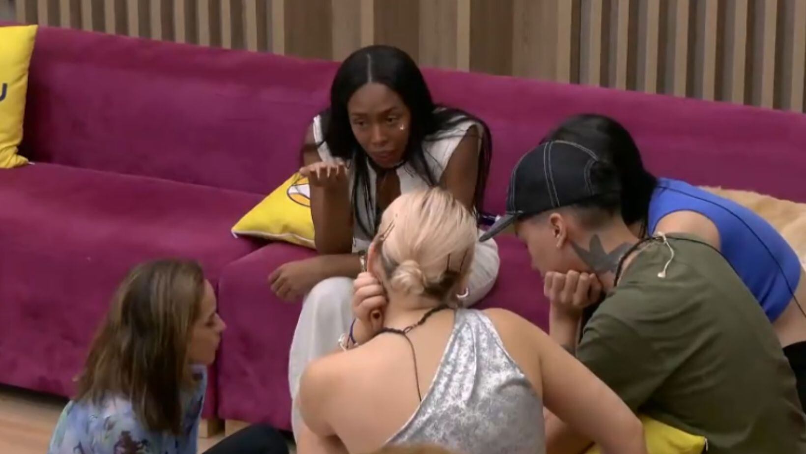 ¿Culpa de los tragos? Karen Sevillano se mostró arrepentida en ‘La casa de los famosos’ y pidió perdón en medio del llanto