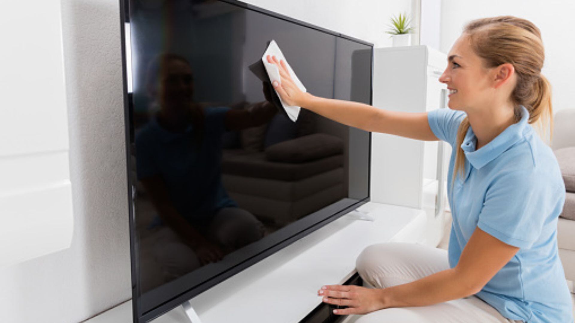 Las pantallas de los televisores modernos, ya sean LED, OLED o LCD, son piezas tecnológicas sofisticadas que requieren un manejo cuidadoso.