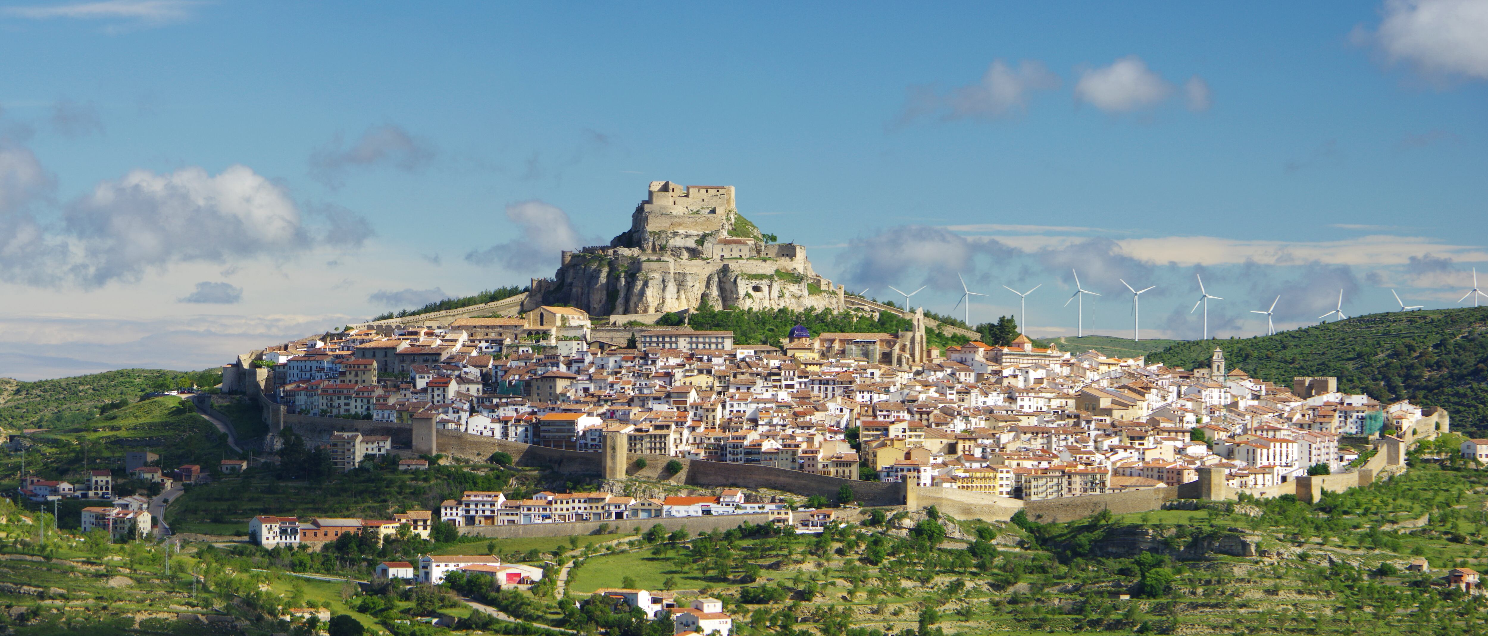 Programe su itinerario: diez pueblos bonitos para conocer durante un viaje a España